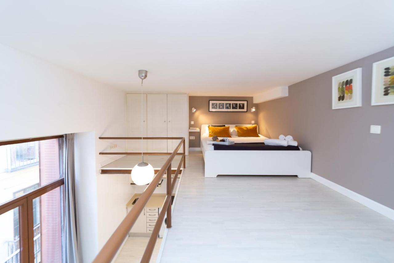 Apartamentos Puerta Del Sol I Madrid Eksteriør billede