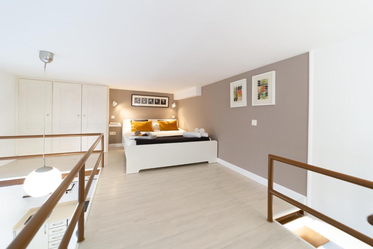 Apartamentos Puerta Del Sol I Madrid Eksteriør billede