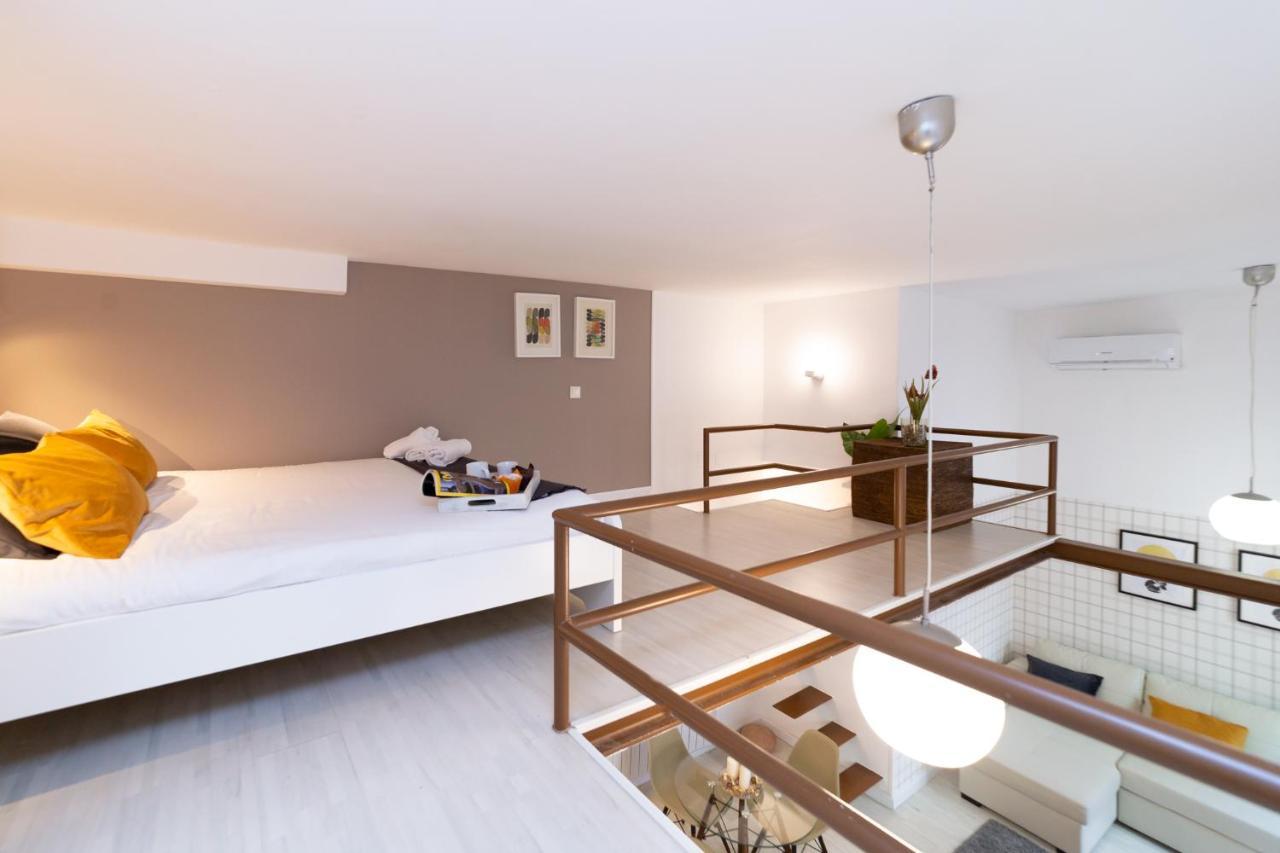 Apartamentos Puerta Del Sol I Madrid Eksteriør billede
