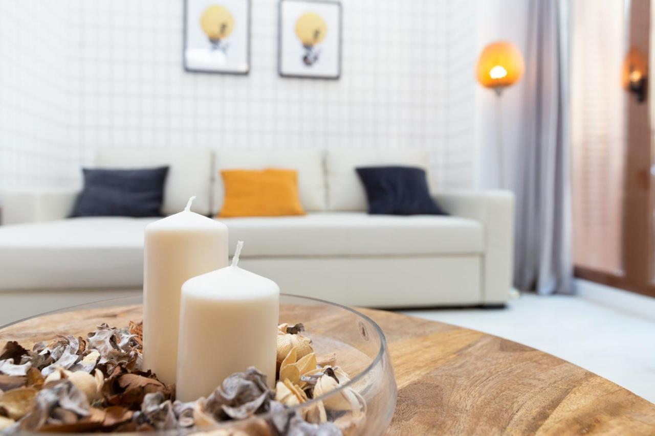 Apartamentos Puerta Del Sol I Madrid Eksteriør billede