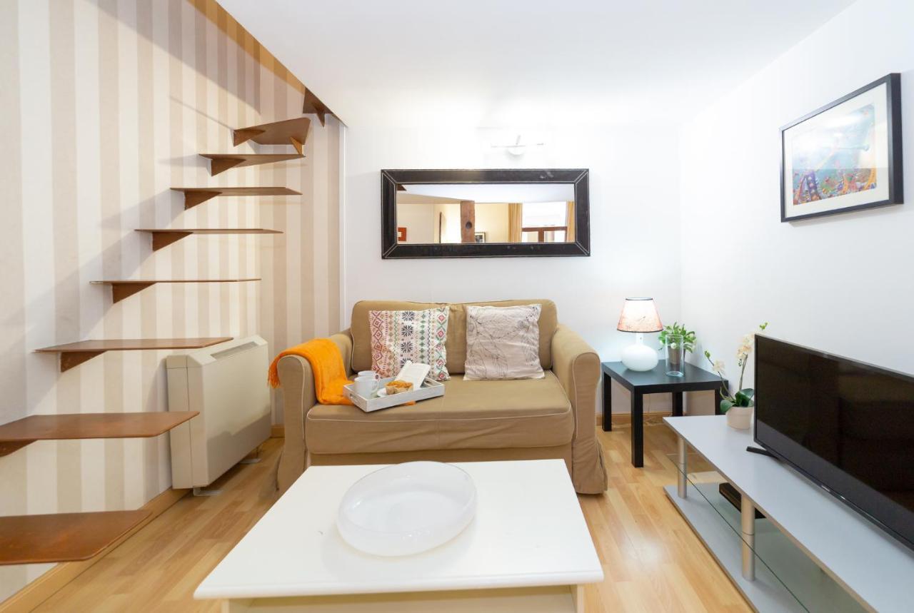 Apartamentos Puerta Del Sol I Madrid Eksteriør billede