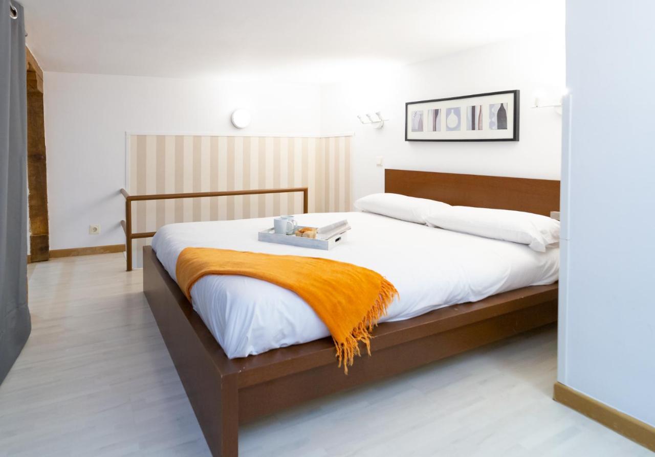 Apartamentos Puerta Del Sol I Madrid Eksteriør billede